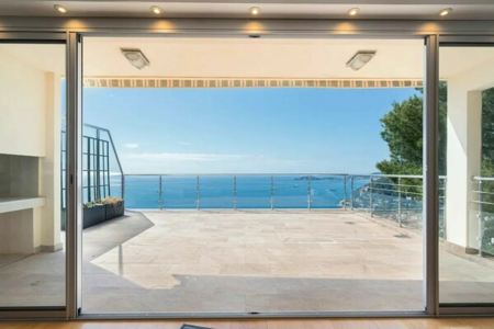 Seaside Elegance: Luxusleben im Bord de Mer, Èze - 1