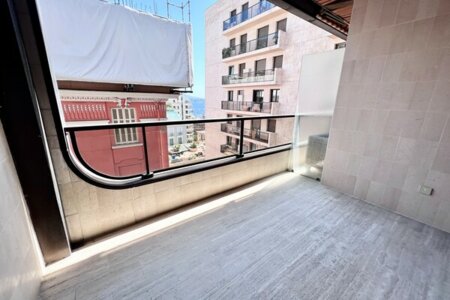 CARRE D'OR | MONTAIGNE | STUDIO - 2