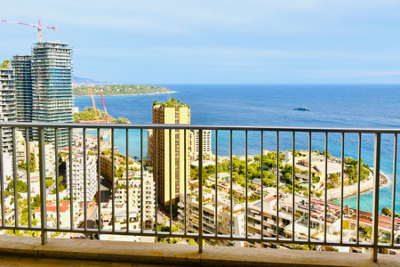 Осень в Монако: идеальное время для знакомства с недвижимостью