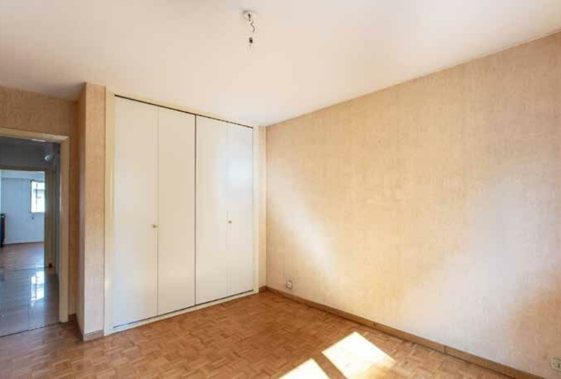 Nice Le Port – Appartement de 3 pièces avec terrasse et vue sur la ville