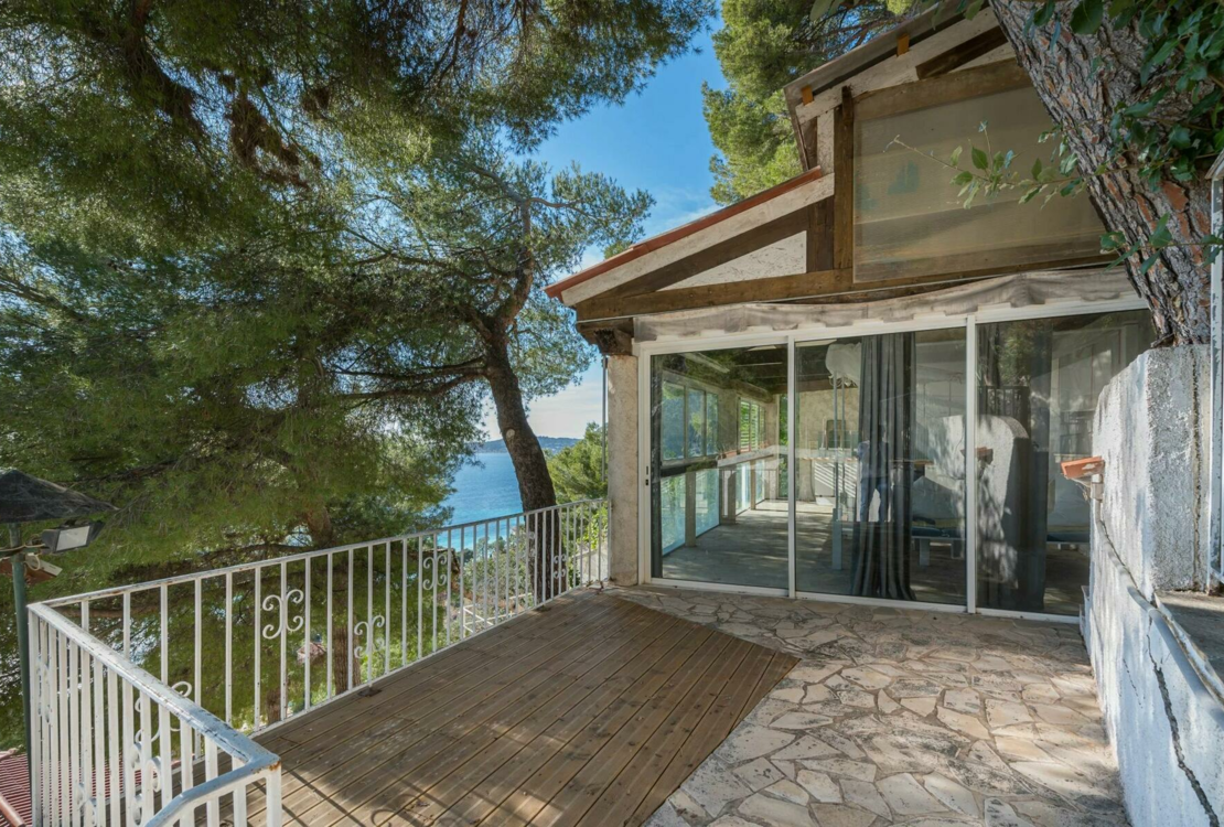Villa con vista sul mare a Eze