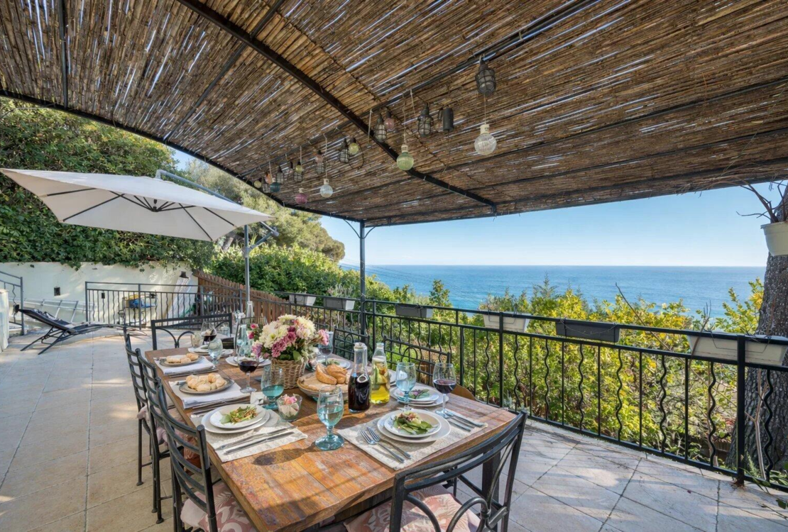 Eze: Casa bifamiliare in vendita