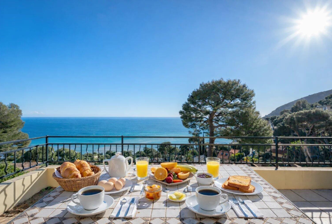 Eze: Casa bifamiliare in vendita