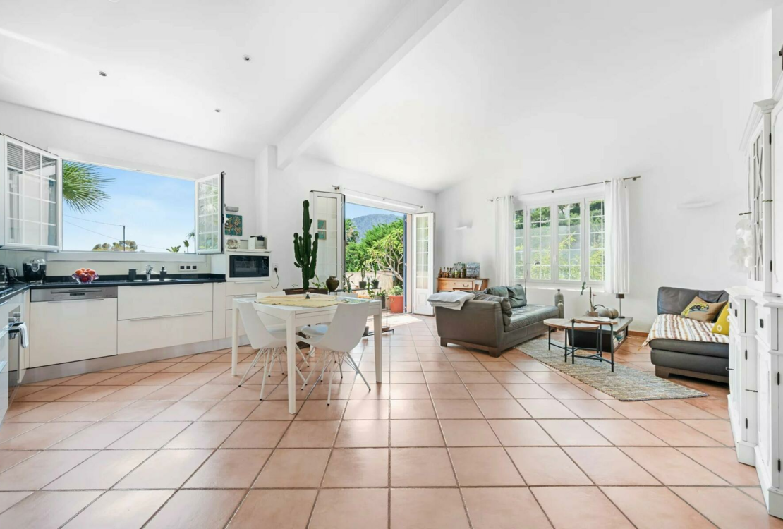 Villa zum Verkauf in Èze Bord de Mer