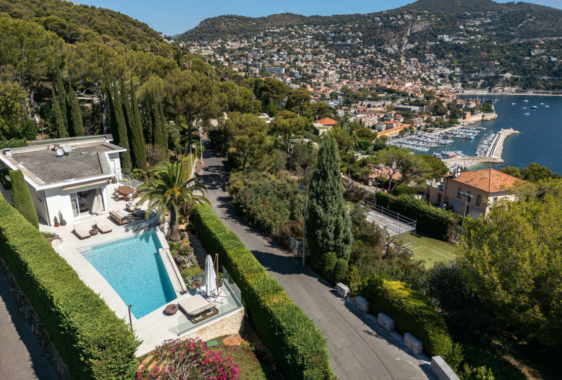 Nizza – Renovierte Luxusvilla mit Pool & Panoramablick