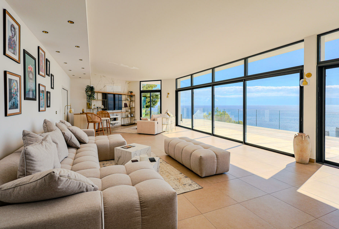 ROQUEBRUNE MÜTZE MARTIN | +5 ZIMMER | EXKLUSIVE NEUE VILLA