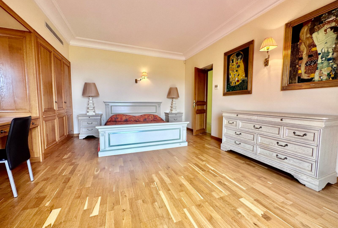 CAP D'ANTIBES I VILLA VUE MER I 10 PIECES