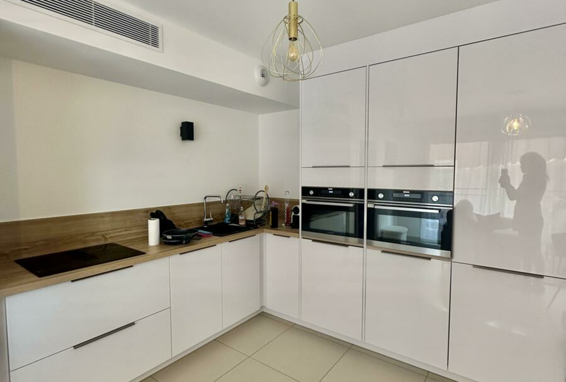 EZE| APPARTEMENT | 2 STANZE