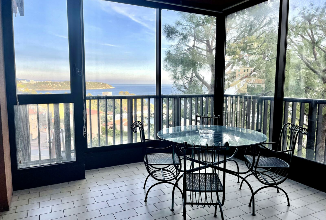 LAROUSSE | PARC SAINT ROMAN|3 ZIMMER