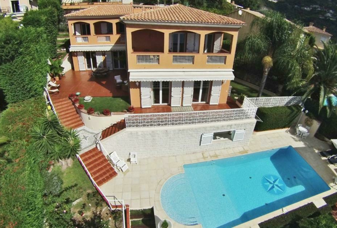 Eleganza e Vista Panoramica – Villa d'Eccezione a Beausoleil