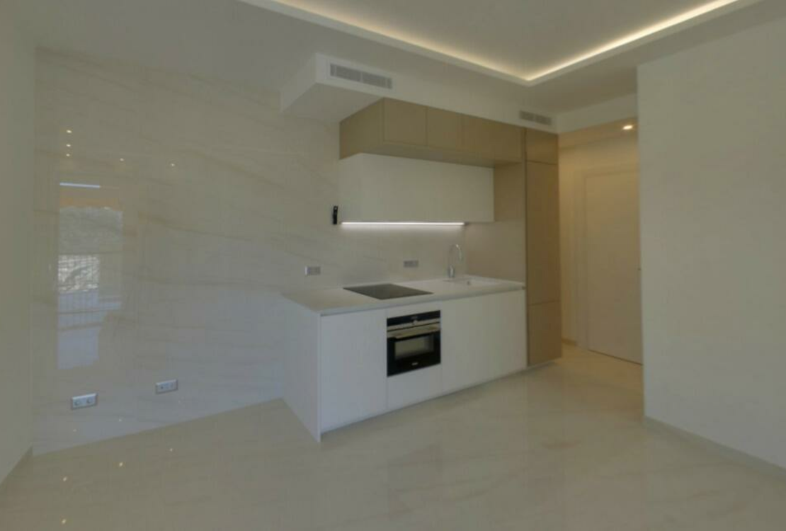 Beau Rivage — Appartamento di 2 locali ristrutturato con terrazza e vista mare