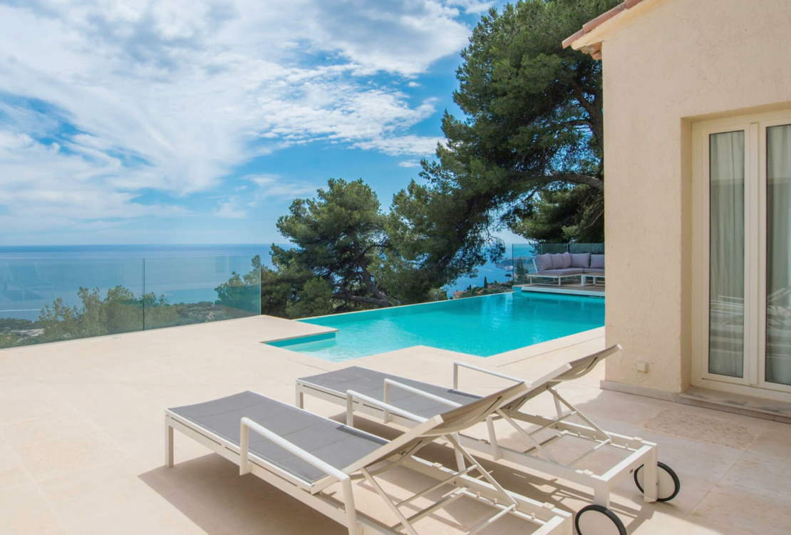 ROQUEBRUNE-CAP-MARTIN| VILLA A LA LOCATION SAISONIERE | 3 CHAMBRES