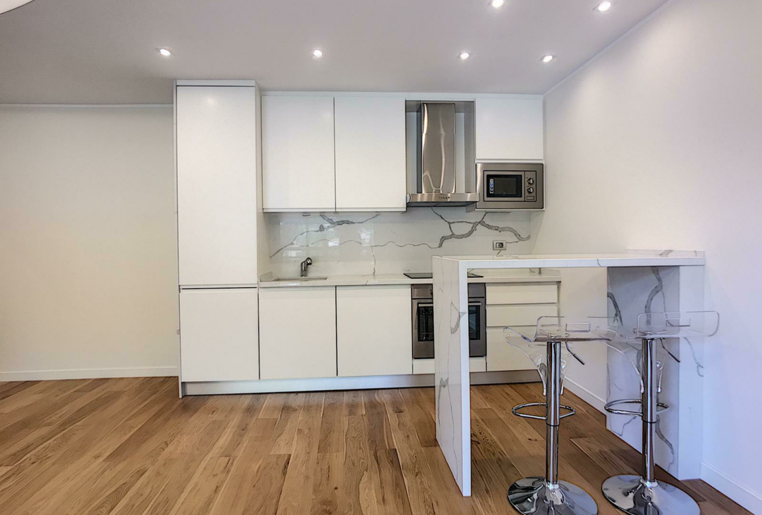 Les Ligures – renovierte 3 Zimmerwohnung mit Terrasse & Bergblick