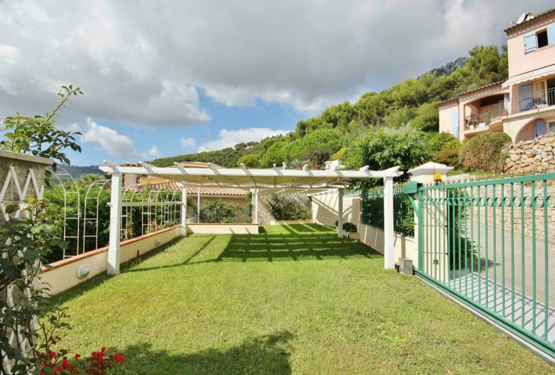 Eleganza e Vista Panoramica – Villa d'Eccezione a Beausoleil