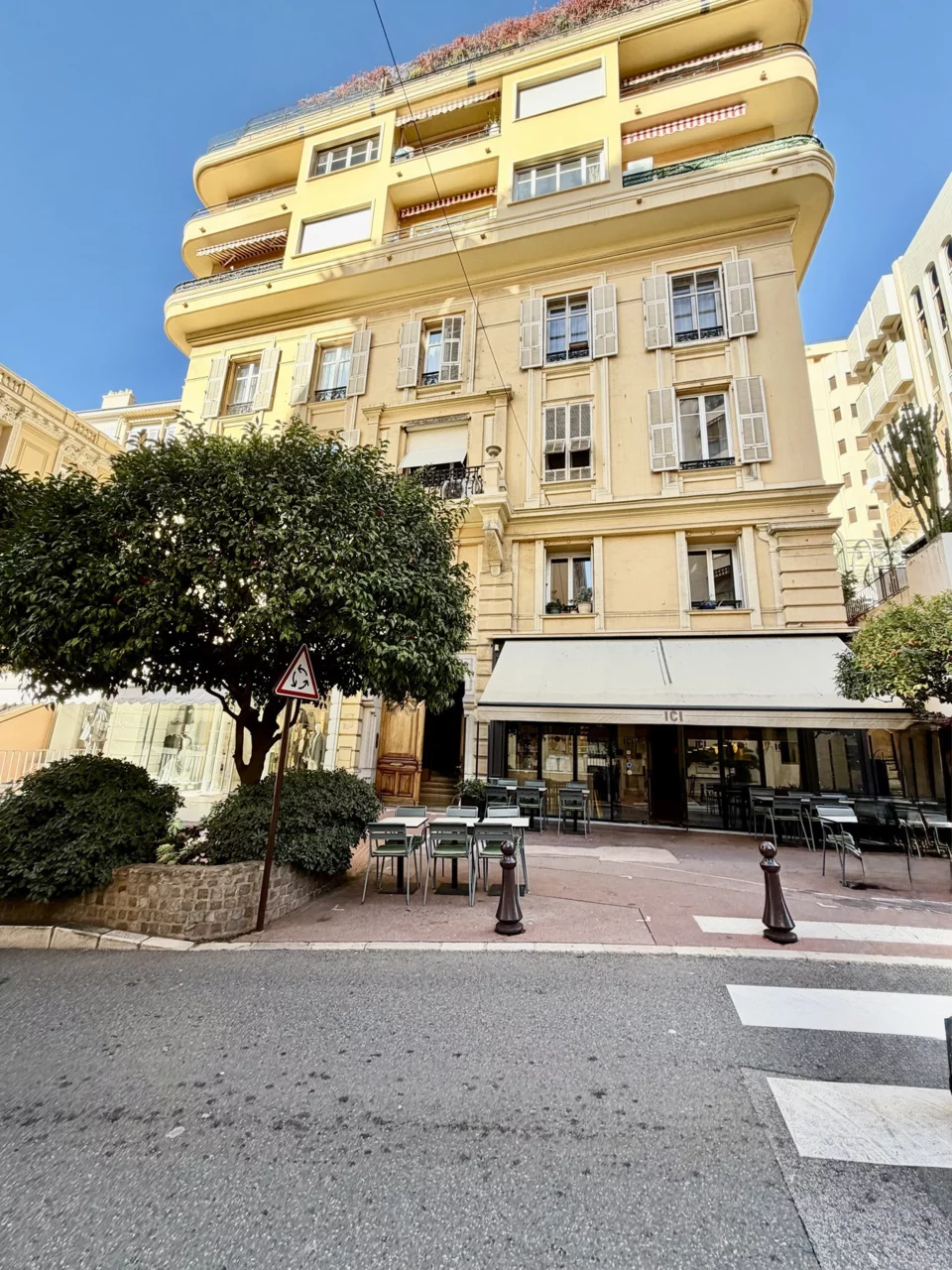 Les Lierres по адресу 3 avenue Saint-Charles в Монако