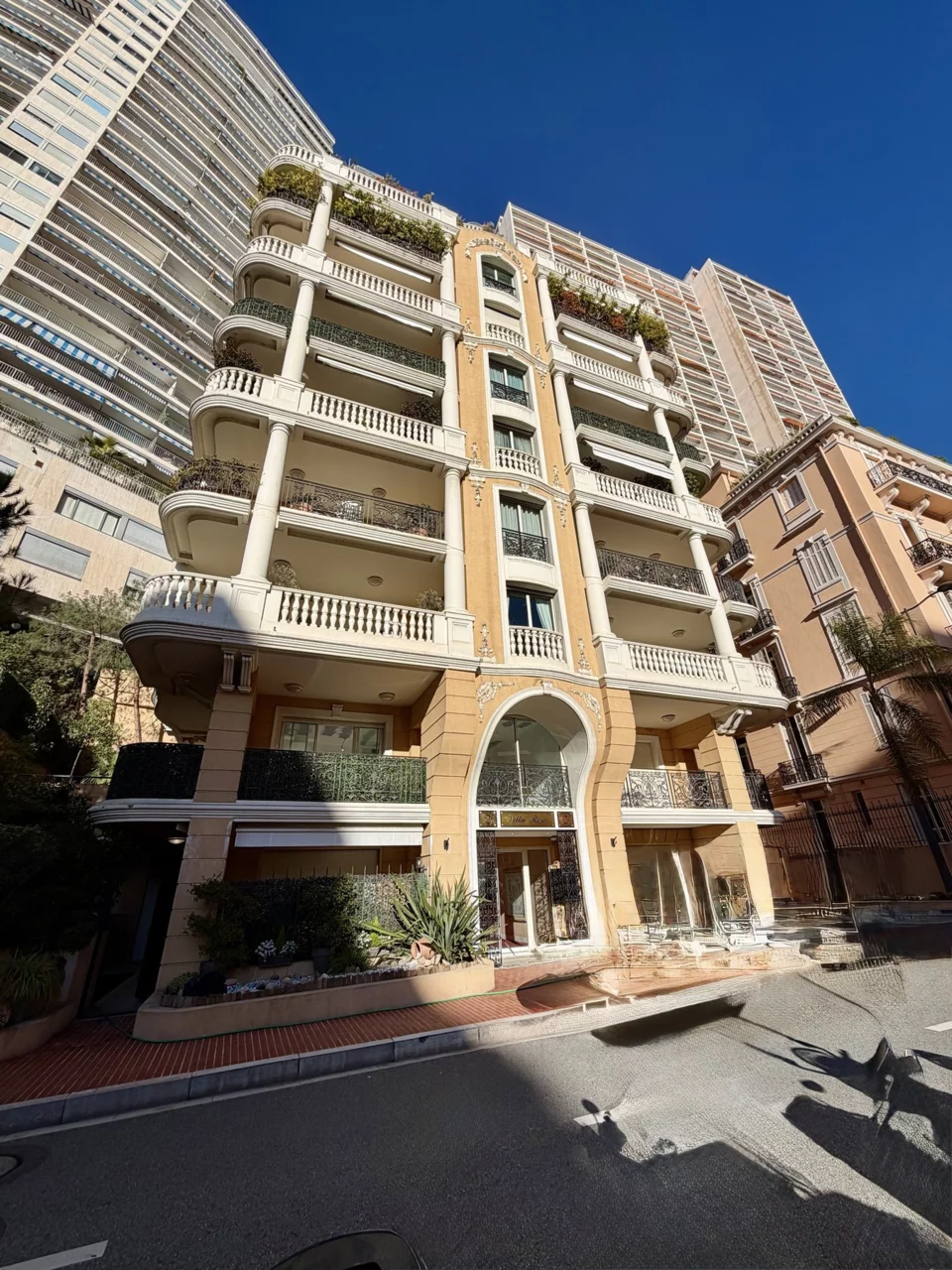 Villa Rose по адресу 2 lacets Saint-Léon в Монако